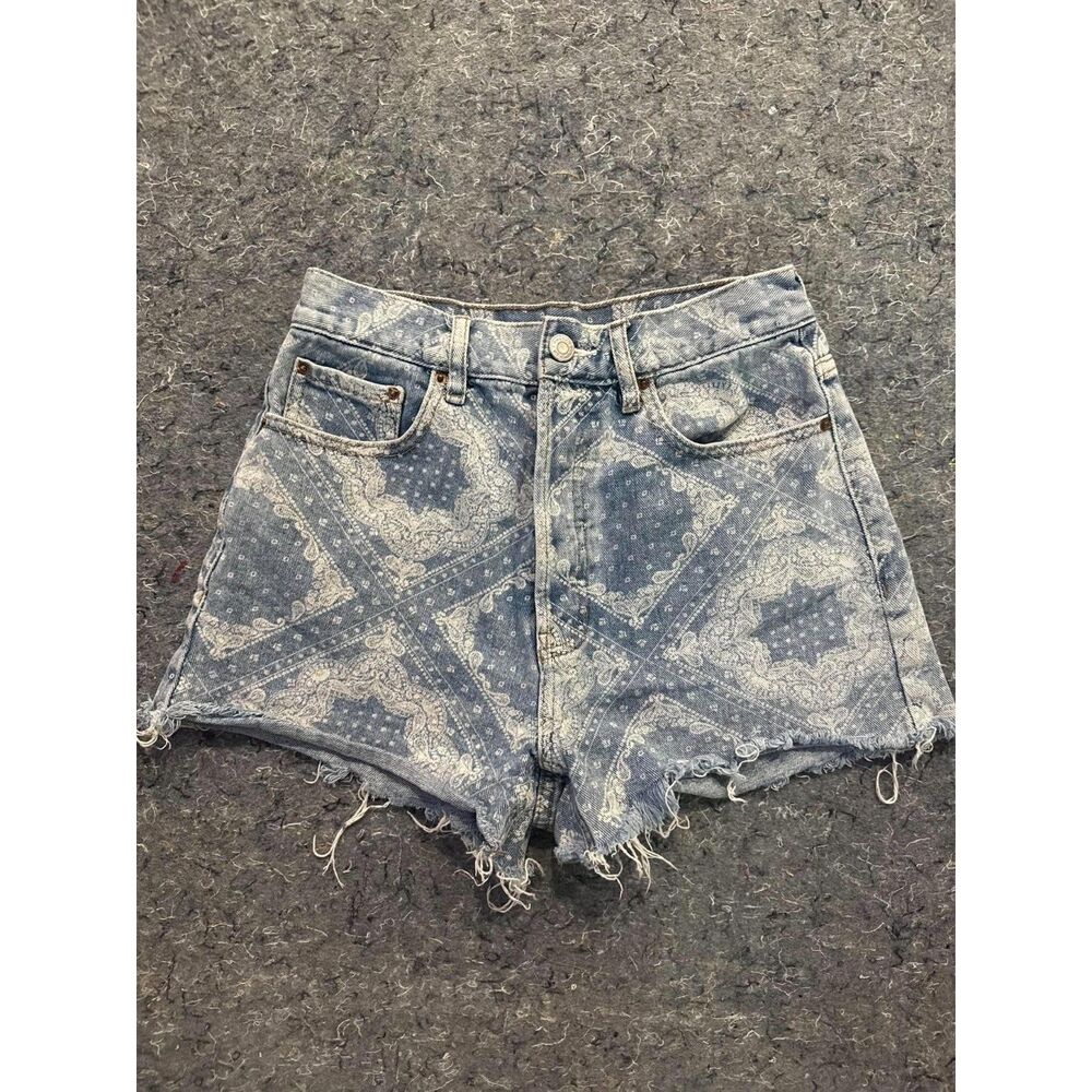 PacSun Women’s Ultra High Rise Bandana Print Denim Shorts – Size 26